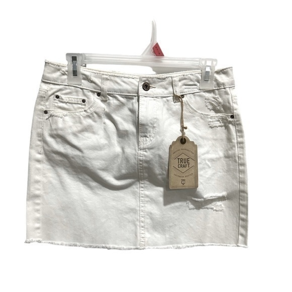 True Craft White Mini‎ Skirt Distressed Denim Pockets Raw Hem Size 3